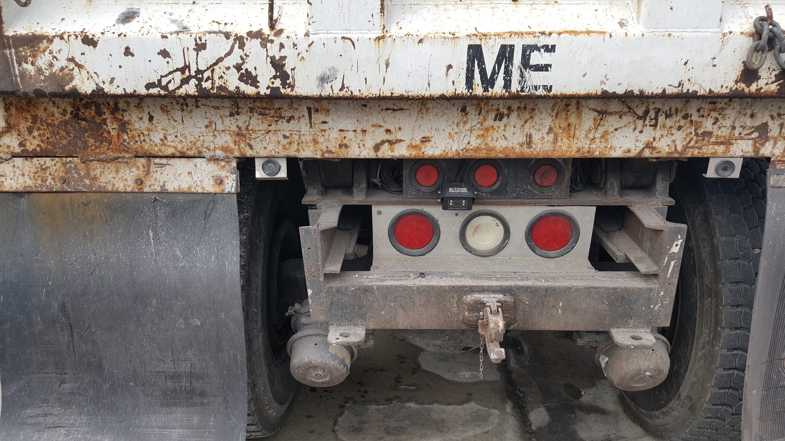 dump body rear camera