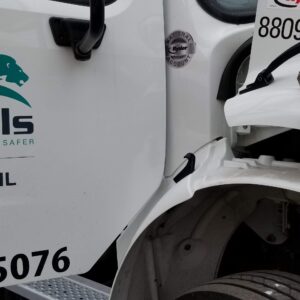 tractor / trailer fender mounted camera