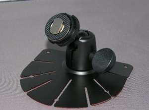 Fan mount