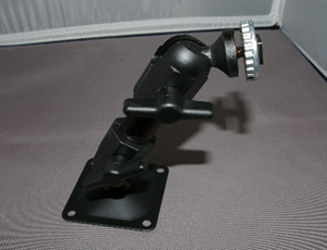 Panavise heavy duty monitor mount